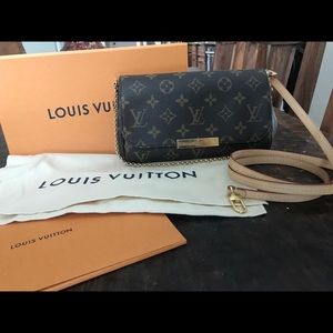 Louis Vuitton Favorite PM